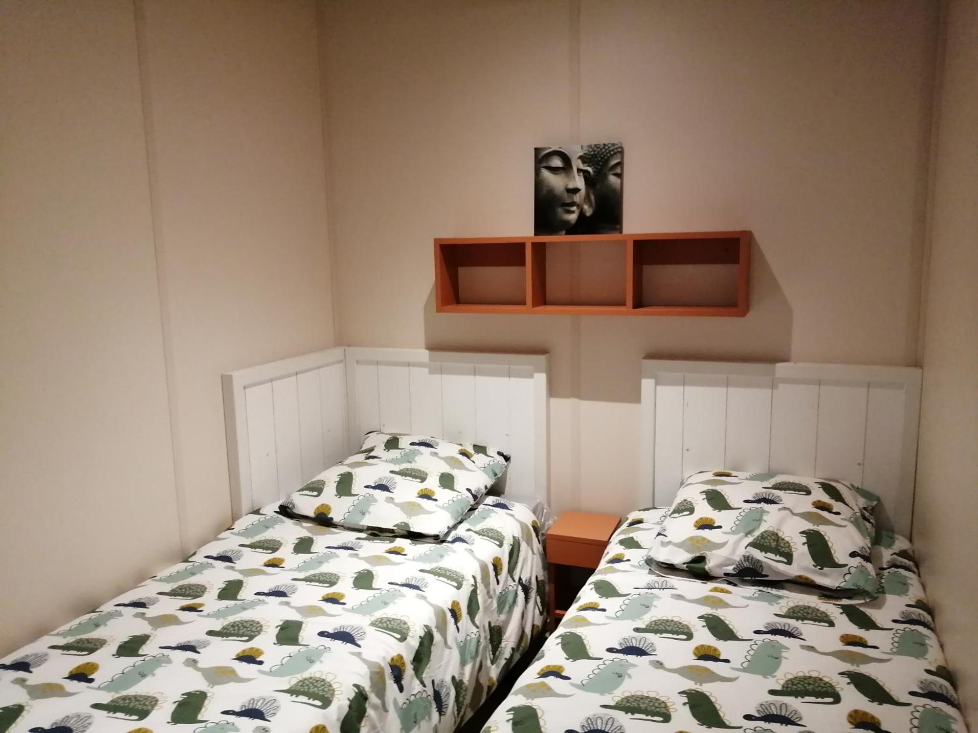 La Clairière - écolieu de vacances Lamothe-Fenelon Habitación foto